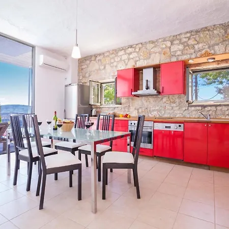Villa Armonia By Rastonivillas - Colorful And Sunny! Northeast Corfu