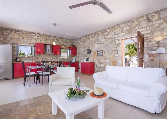 Villa Armonia By Rastonivillas - Colorful And Sunny! Northeast Corfu *