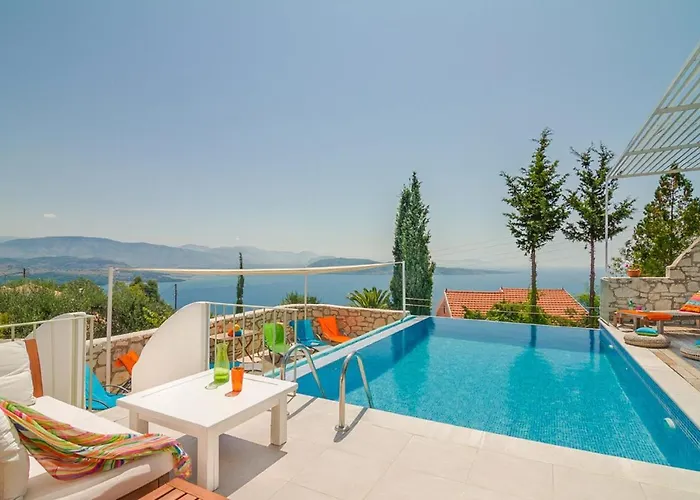 Villa Armonia By Rastonivillas - Colorful And Sunny! Northeast Corfu Villa