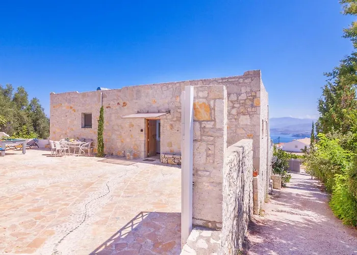 Villa Armonia By Rastonivillas - Colorful And Sunny! Northeast Corfu Villa